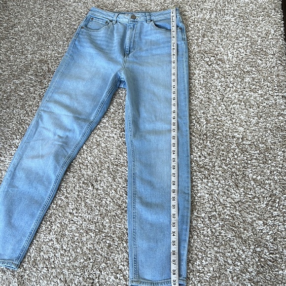 ASOS Light Blue Wash High Rise Stretchy Mom Jeans Sz 30/32 - Picture 9 of 11